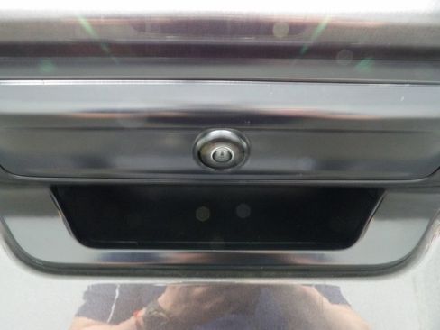 Used 2025 RAM 2500 Big Horn AWD/4WD image 45