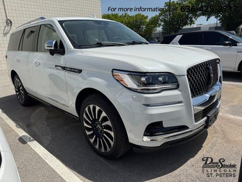 Used 2022 Lincoln Navigator Black Label AWD/4WD image 1