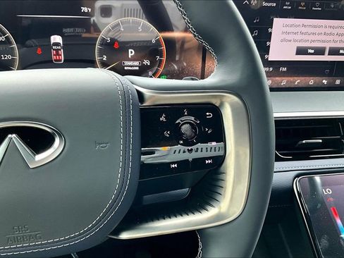 New 2026 INFINITI QX80 4WD image 35