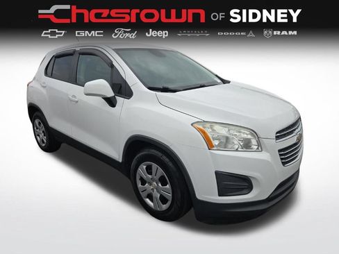 Used 2016 Chevrolet Trax LS FWD image 3