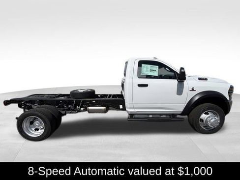 New 2026 RAM 5500 Tradesman AWD/4WD image 7