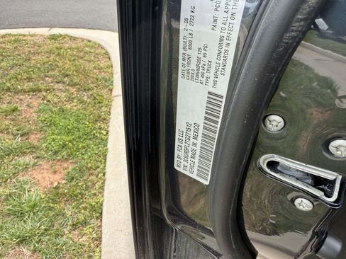 New 2026 RAM 2500 Laramie AWD/4WD image 35
