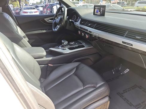 Used 2018 Audi Q7 2.0T Premium AWD/4WD image 54