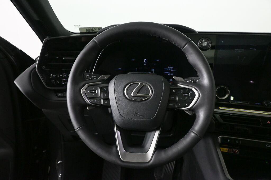 Used 2024 Lexus TX 350 FWD w/ Captains Chair Package image 2