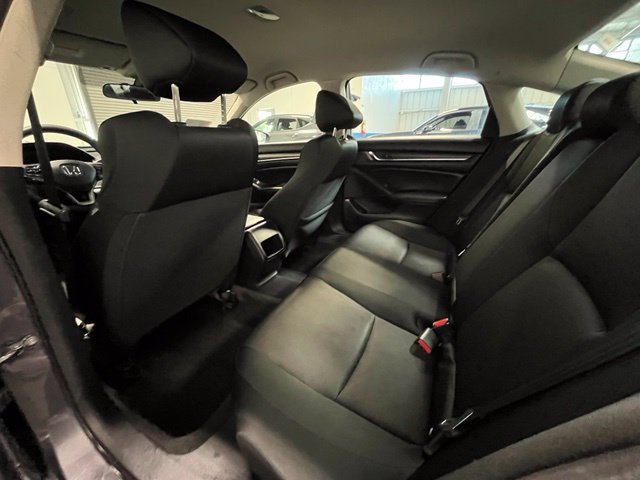 Used 2018 Honda Accord LX image 15