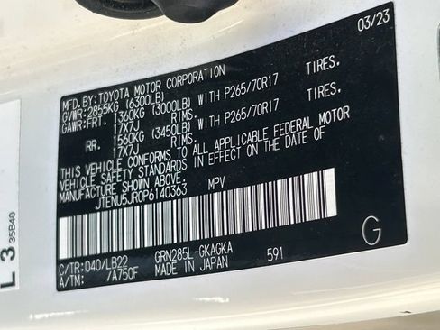 Used 2023 Toyota 4Runner SR5 Premium AWD/4WD image 38