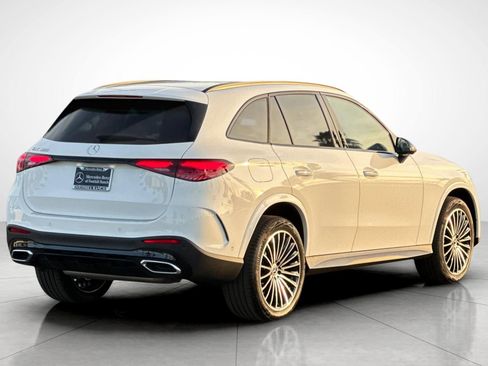 New 2026 Mercedes-Benz GLC 300 image 12
