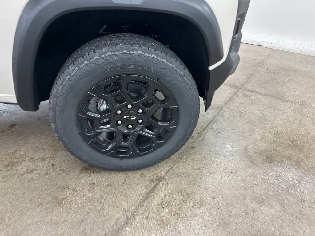 New 2026 Chevrolet Colorado Trail Boss AWD/4WD image 15