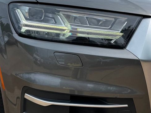 Used 2017 Audi Q7 3.0T Premium Plus AWD/4WD image 29