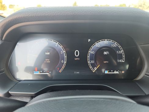 New 2025 Jeep Grand Cherokee Limited w/ Black Appearance Package image 11