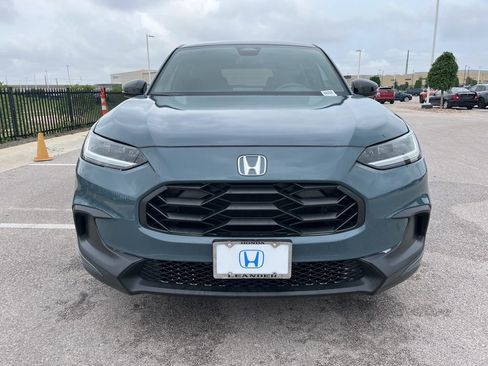 Used 2024 Honda HR-V Sport image 2