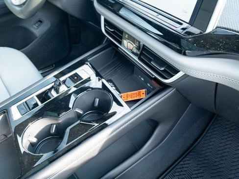 New 2026 Volkswagen Atlas Cross Sport SEL R-Line image 43