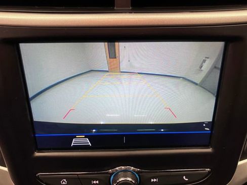 Used 2020 Chevrolet Sonic LT image 36