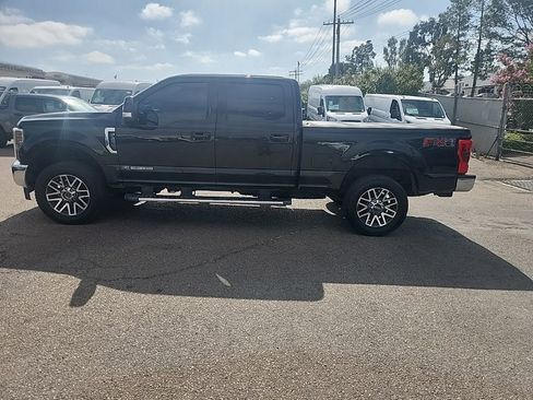 Used 2019 Ford F250 Lariat w/ Lariat Value Package AWD/4WD image 10
