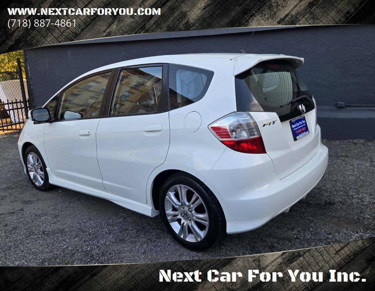 Used 2010 Honda Fit Sport image 3