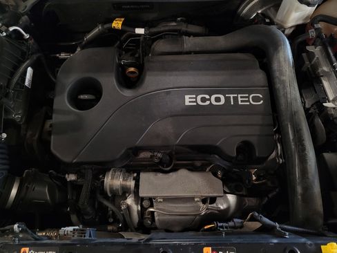 Used 2020 GMC Terrain SLE FWD image 30