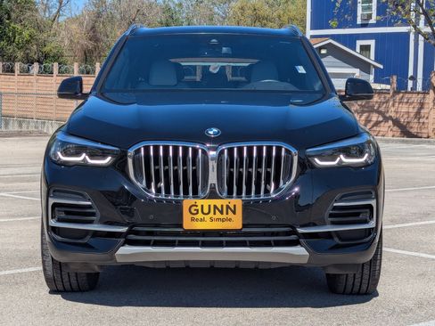 Used 2023 BMW X5 xDrive40i w/ Premium Package image 8
