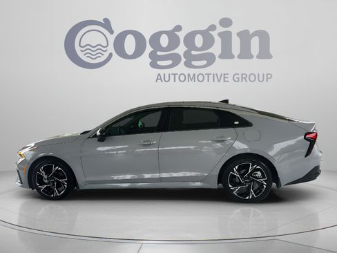 Used 2025 Kia K5 GT-Line w/ GT-Line Premium Package FWD image 2