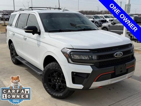 Used 2024 Ford Expedition Timberline image 4