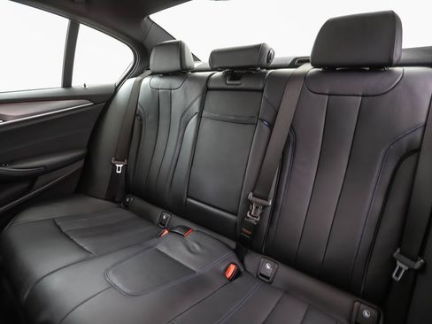 Used 2019 BMW 530i xDrive w/ M Sport Package AWD/4WD image 23