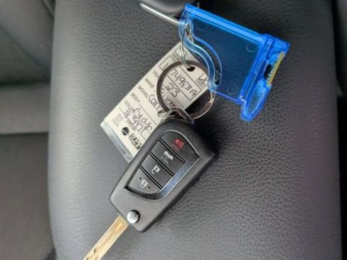 Used 2023 Toyota Camry LE FWD image 33