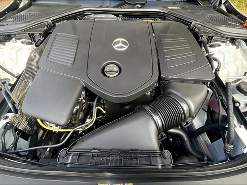 New 2026 Mercedes-Benz E 350 4MATIC Sedan image 11