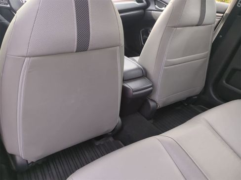 Used 2019 Honda Civic EX-L image 19