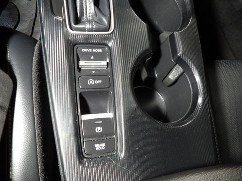 Used 2022 Honda Civic Touring image 14