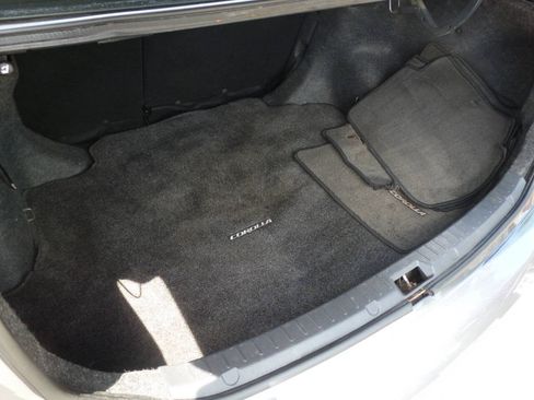 Used 2010 Toyota Corolla S FWD image 21
