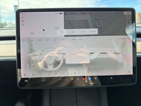 Used 2021 Tesla Model Y 2WD image 16