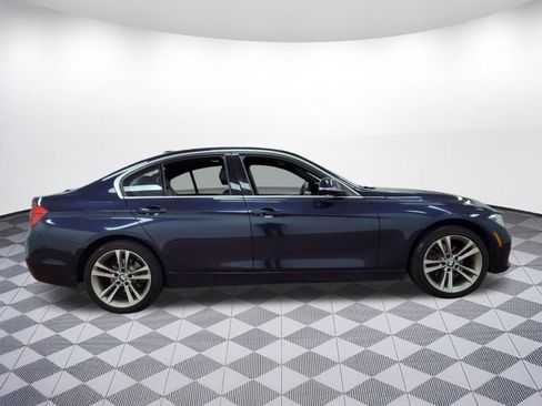 Used 2017 BMW 330i xDrive Sedan image 7