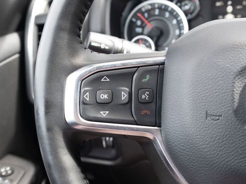 Used 2024 RAM 1500 Big Horn AWD/4WD image 7