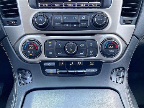 Used 2019 GMC Yukon XL Denali w/ Open Road Package AWD/4WD image 33