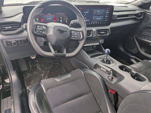 Used 2024 Ford Mustang Dark Horse image 10
