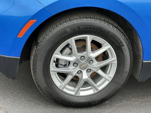 Certified 2024 Chevrolet Equinox LT w/ LPO, Floor Liner Package image 31