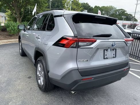 Certified 2024 Toyota RAV4 LE AWD/4WD image 6