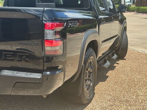 Used 2023 Nissan Frontier Pro-X w/ Pro-X Premium Package RWD image 3