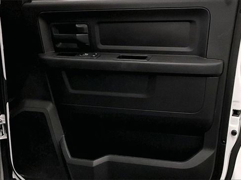 Used 2018 RAM 1500 Express w/ Express Value Package image 18