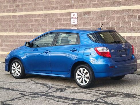 Used 2010 Toyota Matrix S image 16