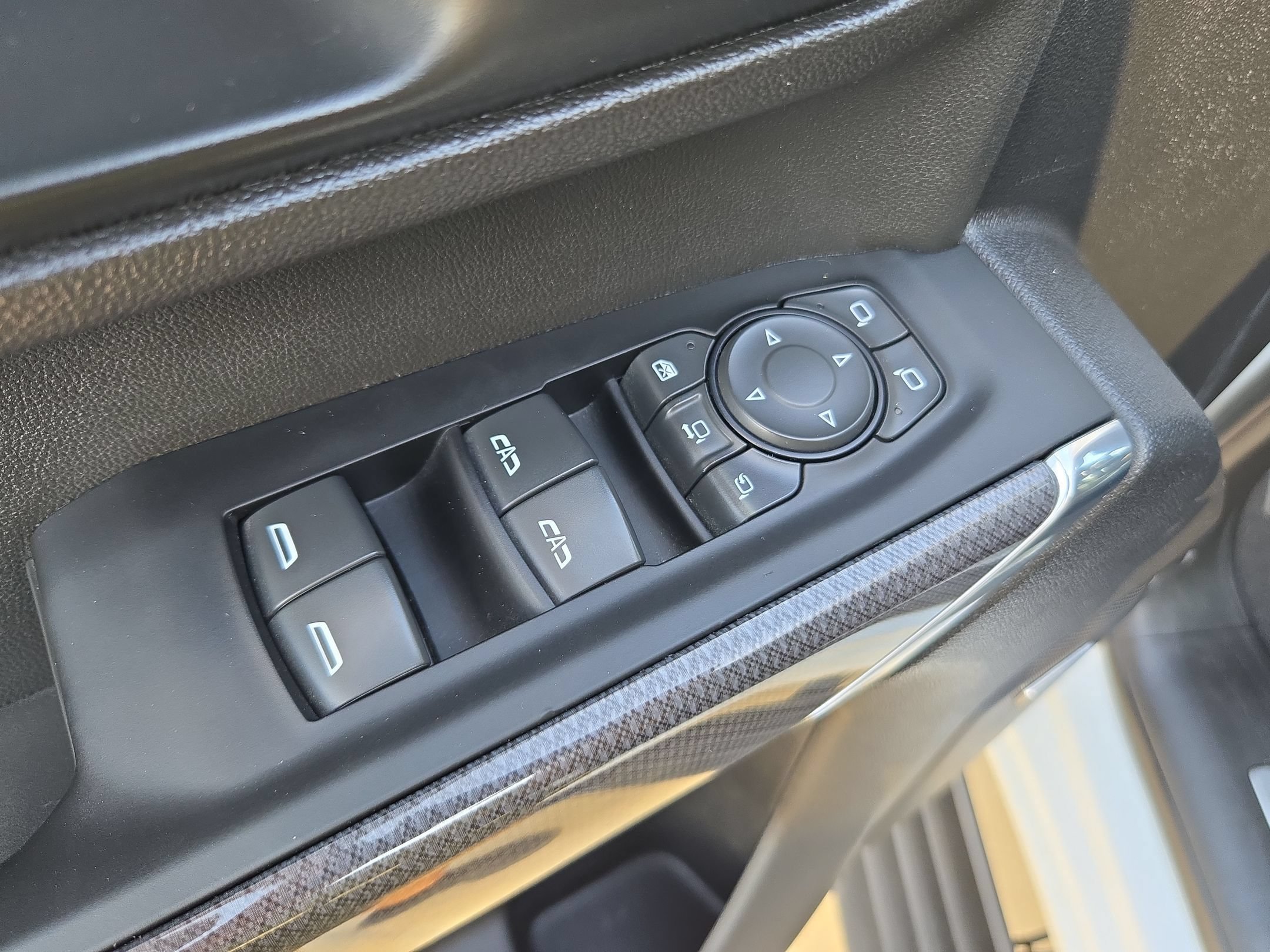 Used 2022 GMC Sierra 2500 Denali AWD/4WD image 12