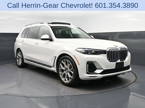 Used 2021 BMW X7 xDrive40i w/ Parking Assistance Package AWD/4WD image 9