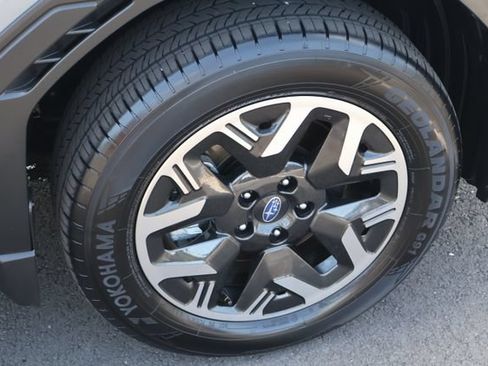 Certified 2025 Subaru Forester Premium w/ Convenience Package #1 AWD/4WD image 27