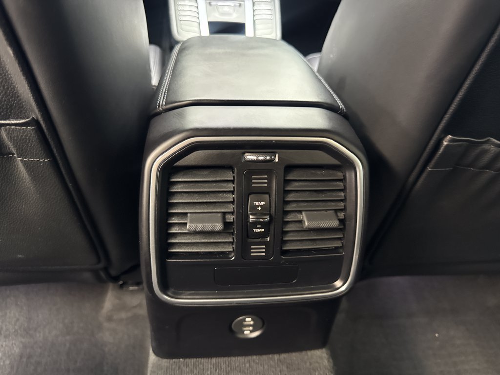 Used 2020 Porsche Macan Turbo AWD/4WD image 73