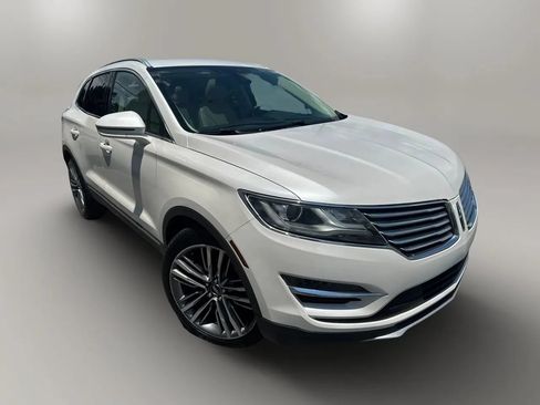 Used 2016 Lincoln MKC Reserve w/ Lincoln MKC Climate Package AWD/4WD image 2