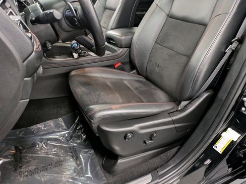 Used 2022 Dodge Durango R/T w/ Blacktop Package image 9