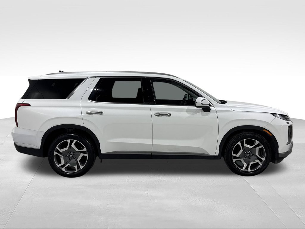 Used 2025 Hyundai Palisade Limited FWD image 22