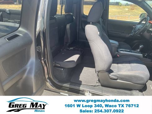 Used 2016 Toyota Tacoma TRD Sport w/ Towing Package RWD image 24