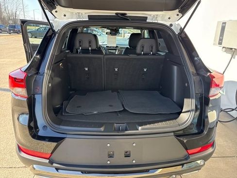 Used 2023 Chevrolet TrailBlazer ACTIV image 21