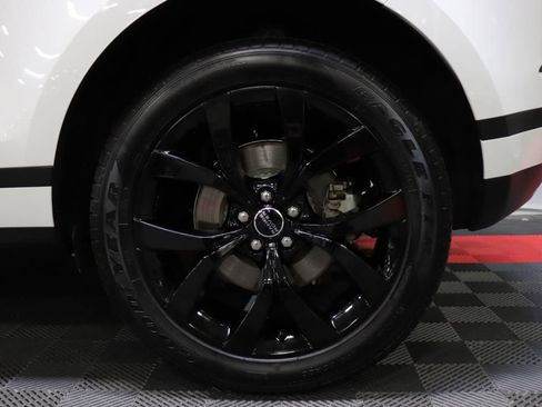 Used 2023 Land Rover Range Rover Evoque SE image 73