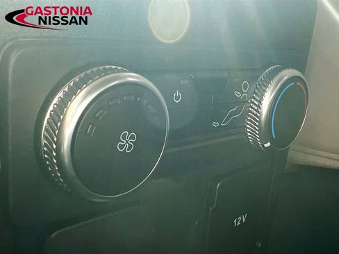 Used 2022 Ford Explorer XLT w/ Equipment Group 202A image 34